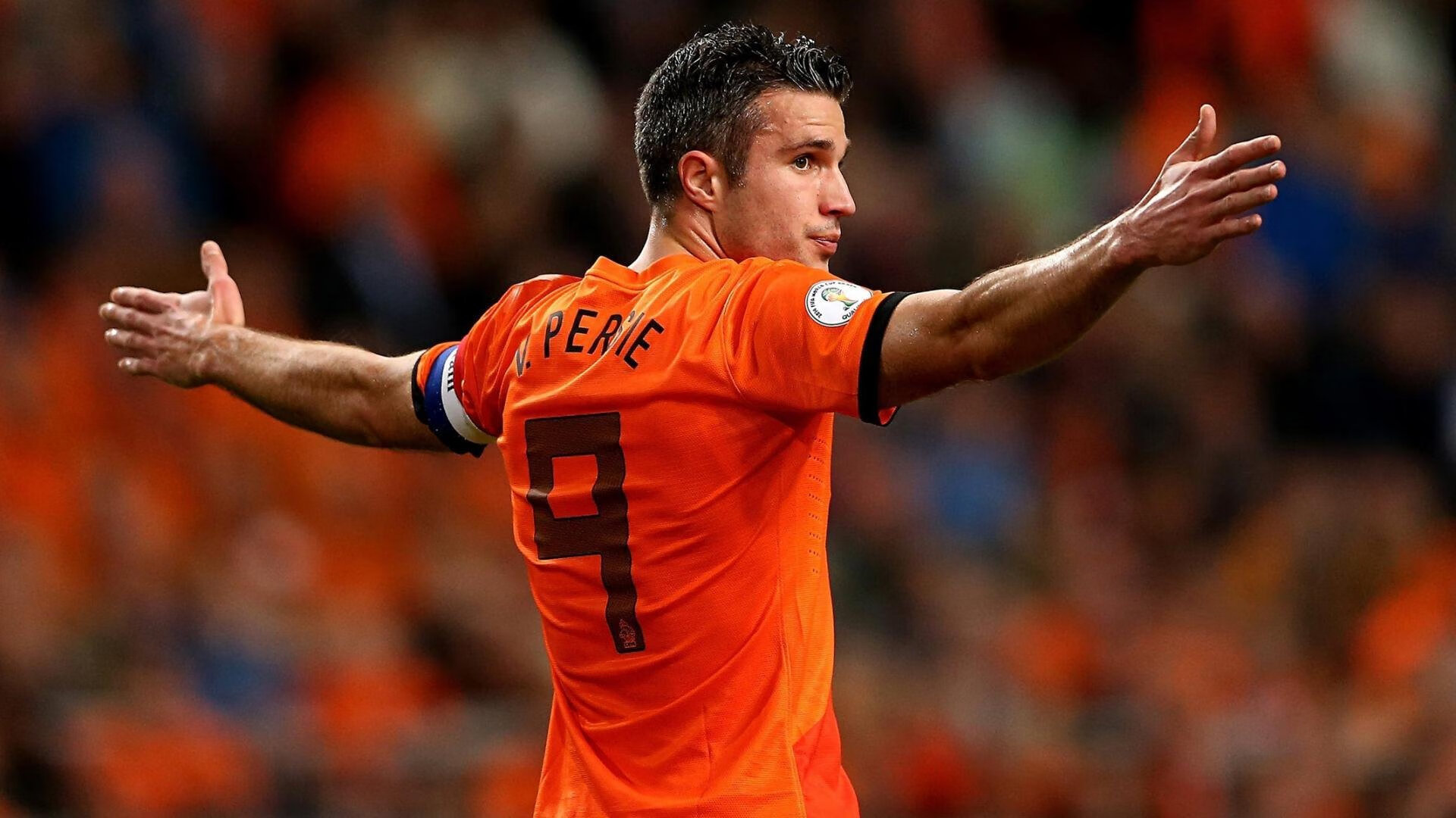 PSG中场组织混乱影响进攻效率